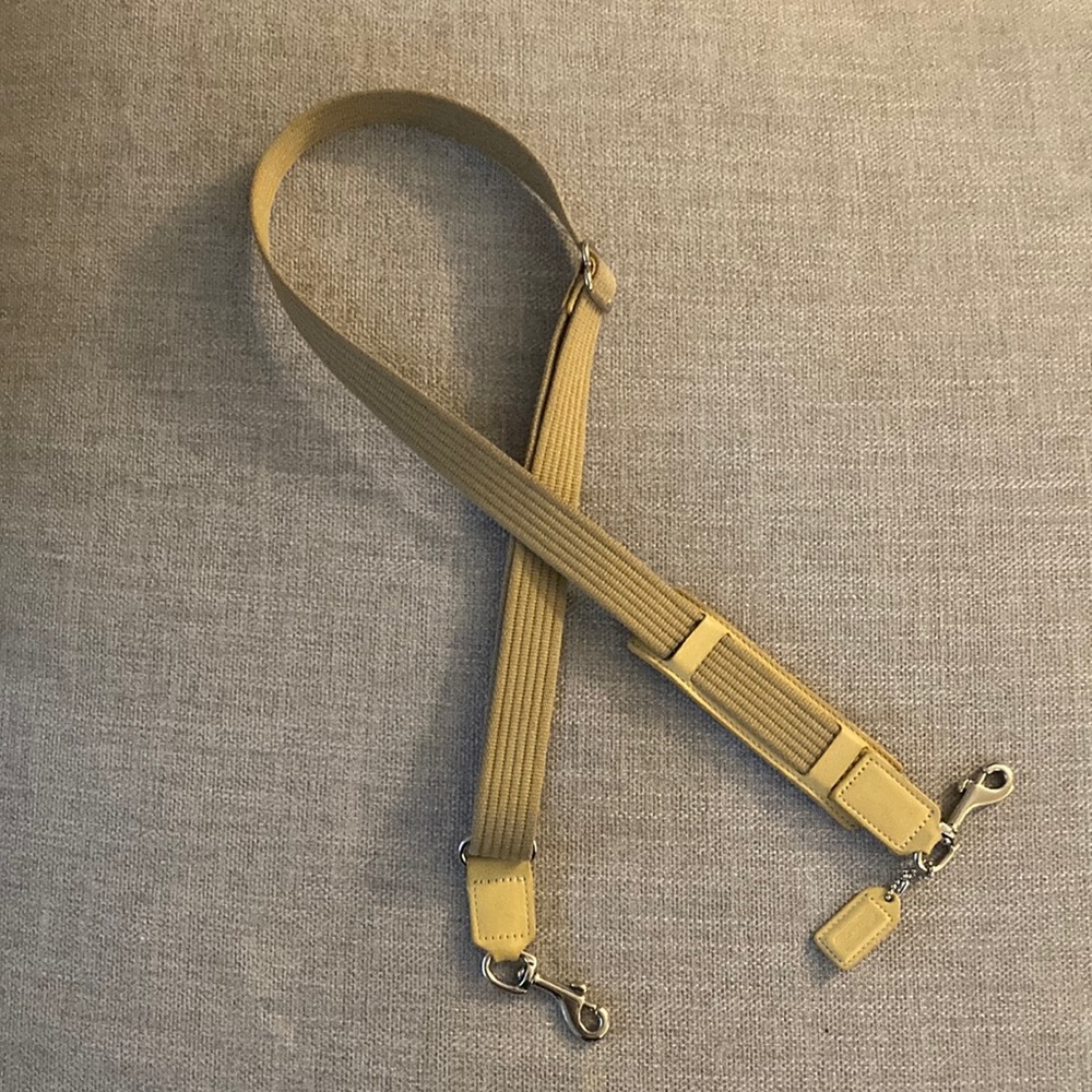 Authentic Coach Leather & Woven Adjustable Shoulder Strap with Coach Key Chain.